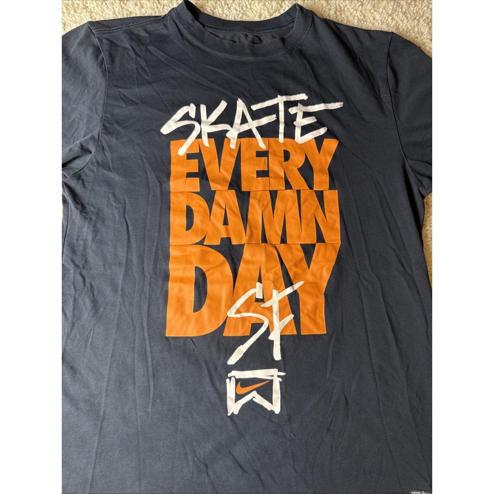 Nike Men's Skate‎ Every Damn Day SF Drive-Fit T-Shirt Small Black STYLE#548942